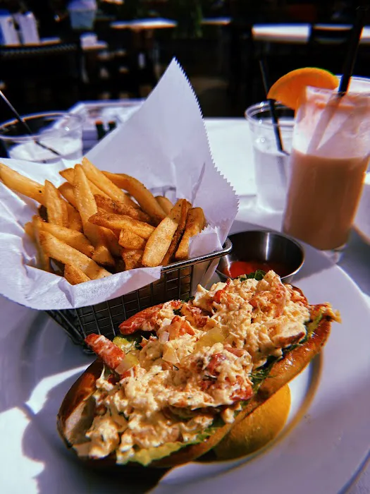 Nick's Lobster House Picture 4