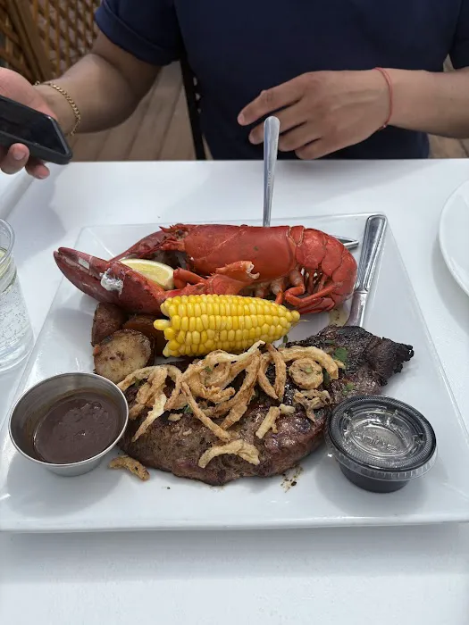 Nick's Lobster House Picture 3