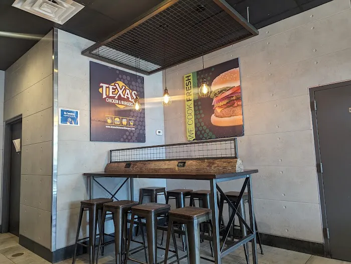 Tex’s Chicken & Burgers Picture 4