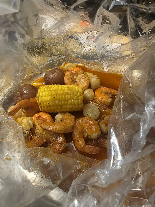 Hook & Reel Cajun Seafood & Bar Picture 7