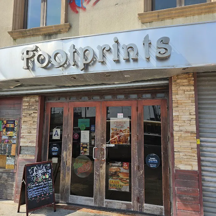 Footprints Cafe Picture 4