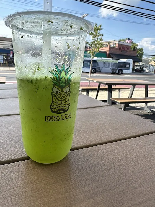 Bora Bora Smoothie Cafe - Staten Island Hylan Blvd Picture 2