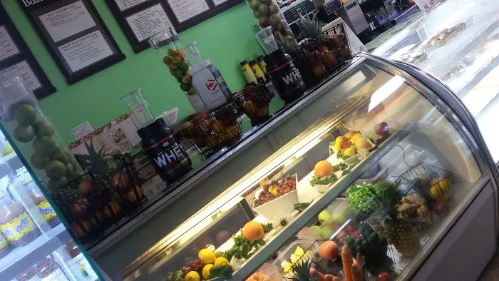salmon sushi restaurant Picture 2