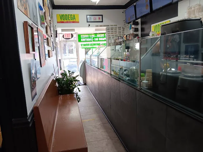 Vodega Deli & Grocery Picture 9