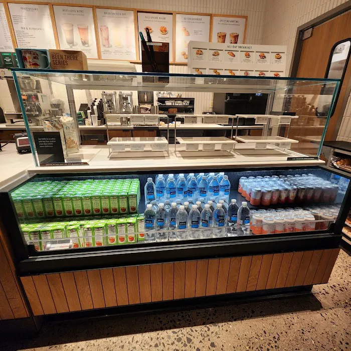 Starbucks Picture 3