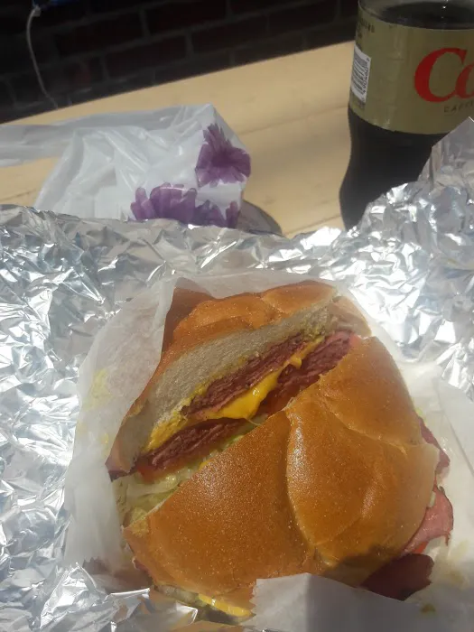 Amazing Deli Picture 10