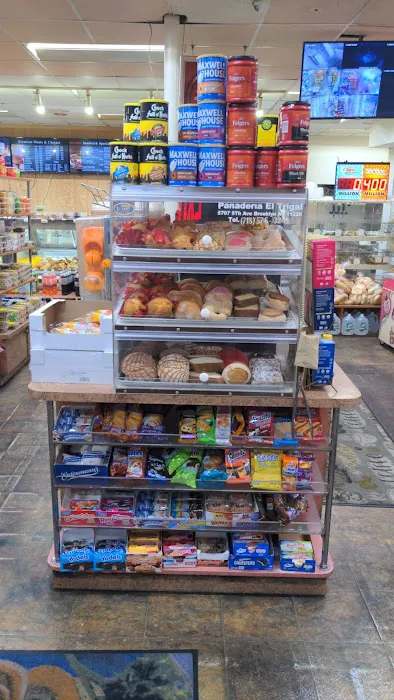 Hylan Dairy Deli Meats & Bagel Picture 5