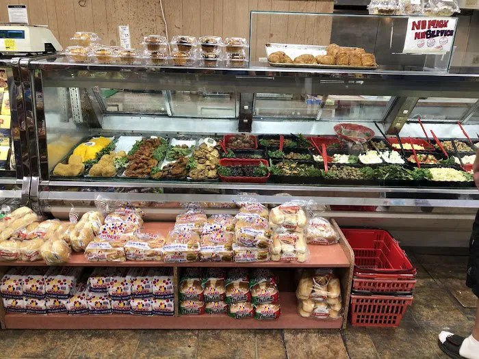 Hylan Dairy Deli Meats & Bagel Picture 8