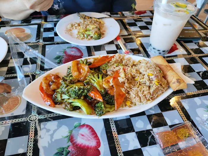Banhmis & Asian Cuisine Picture 7