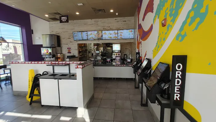 Taco Bell Picture 3