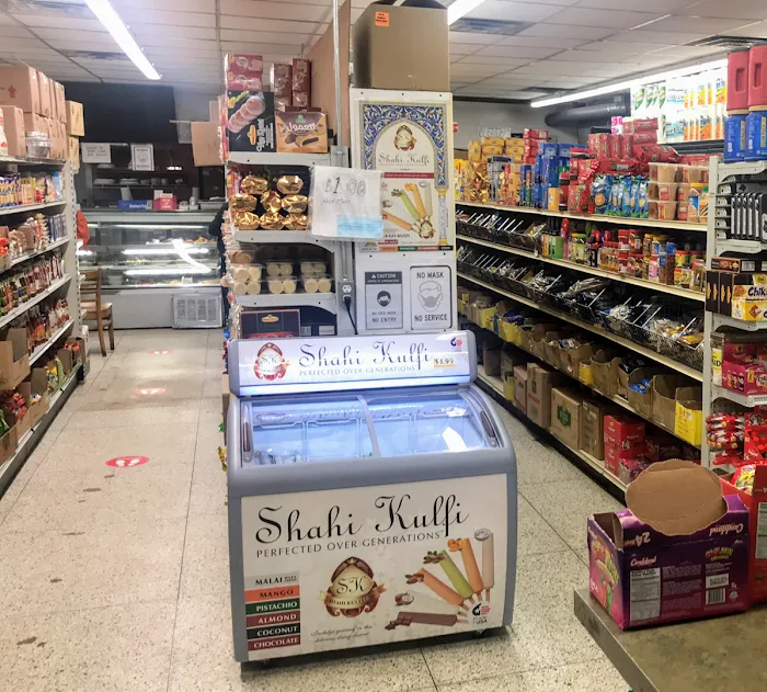 Alhumza - Pakistani/Indian - Halal Meat, Restaurant and Grocceries Picture 4