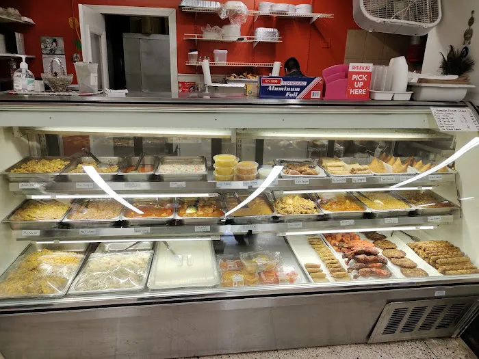 Alhumza - Pakistani/Indian - Halal Meat, Restaurant and Grocceries Picture 7