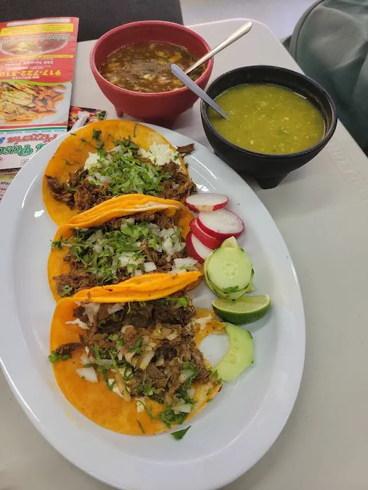 El Paso Pizzeria & Deli Picture 4