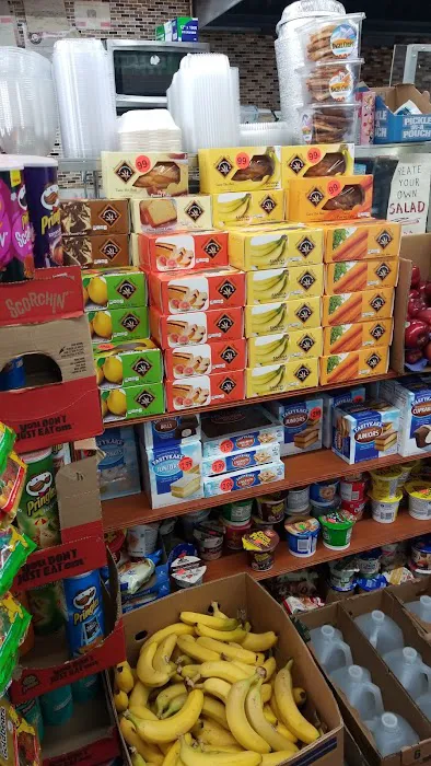 Richmond’s Convenient Deli Picture 7