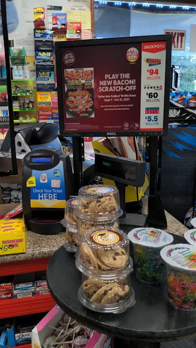 Dynasty Convenience Deli & Grocery Picture 10
