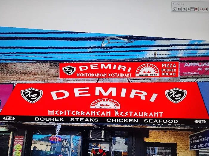 DemiriXS mediterranean restaurant Picture 4