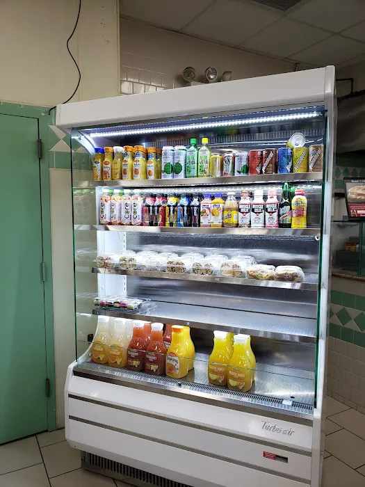 BP Shop Bagel & Deli Picture 4