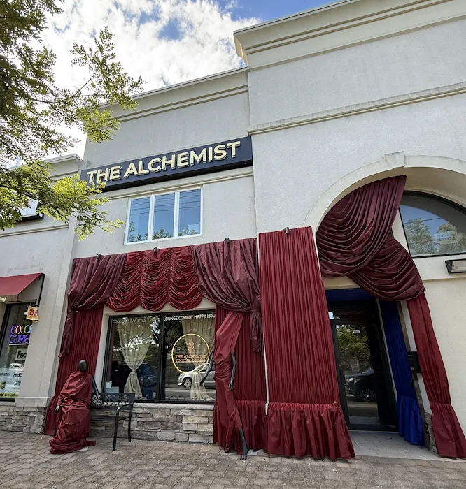 The Alchemist Cocktail Lounge Picture 10