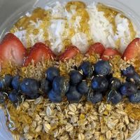 Clove Juice & Frozen Yogurt Bar ico