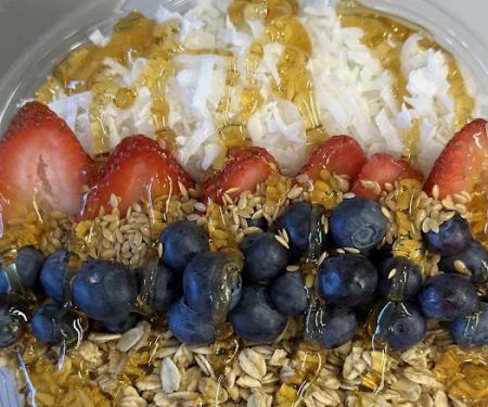 Clove Juice & Frozen Yogurt Bar