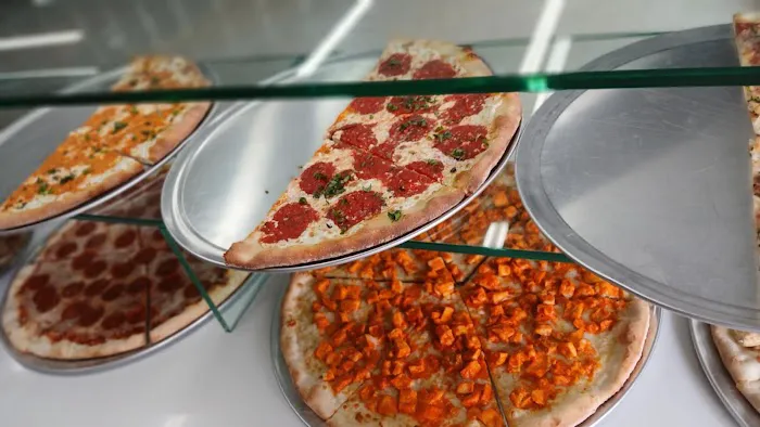 Georgie's Pizzeria Picture 4