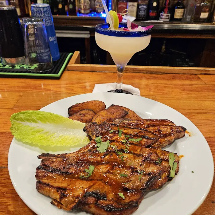 D'CARBON BAR & GRILL Picture 5