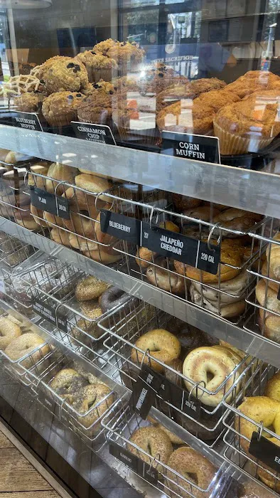 Manhattan Bagel Picture 3