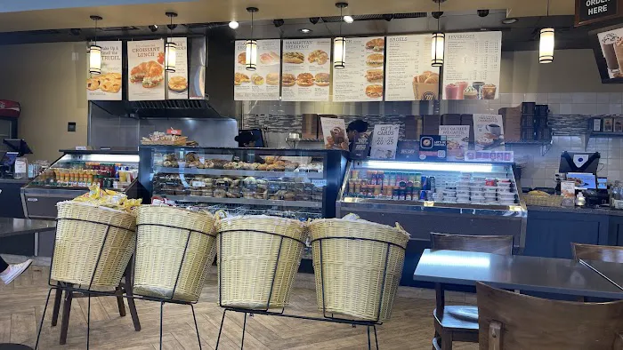 Manhattan Bagel Picture 10