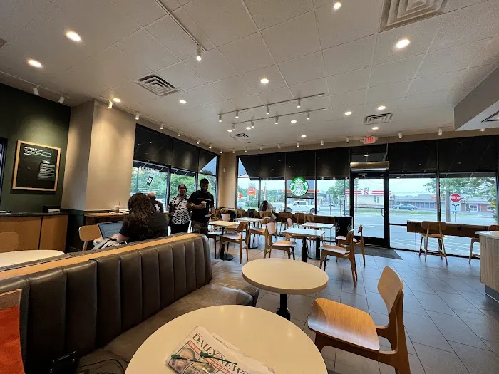 Starbucks Picture 1