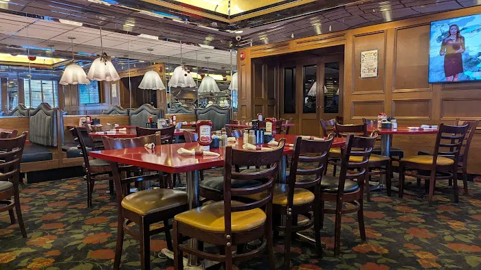 Park Wayne Diner Picture 6