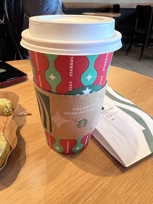 Starbucks Picture 8