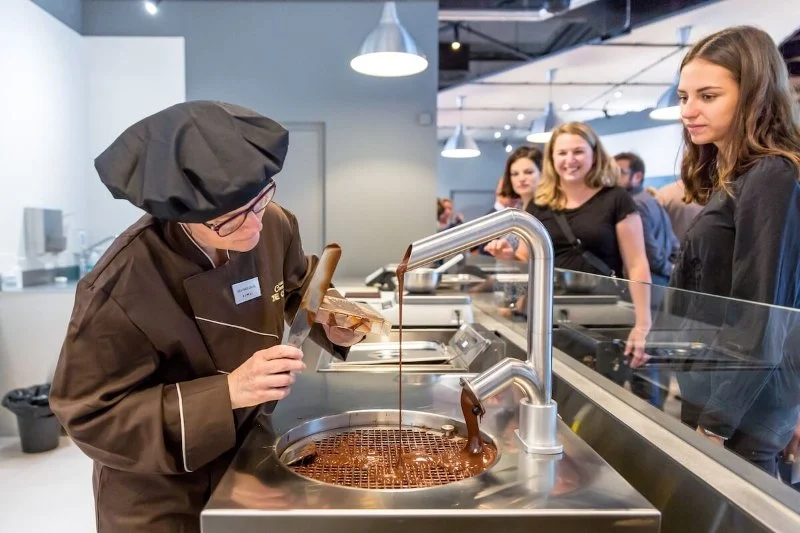 Exploring Chocolate Factories That Offer Tours and Tastings | Dine Droop