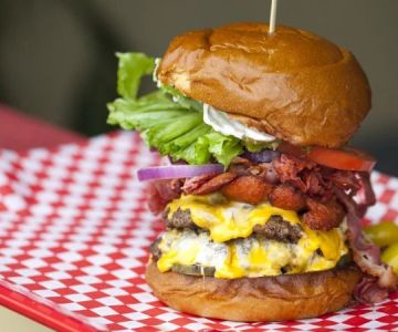 The Secret to Popular Hamburger Restaurants That Keep Customers Returning