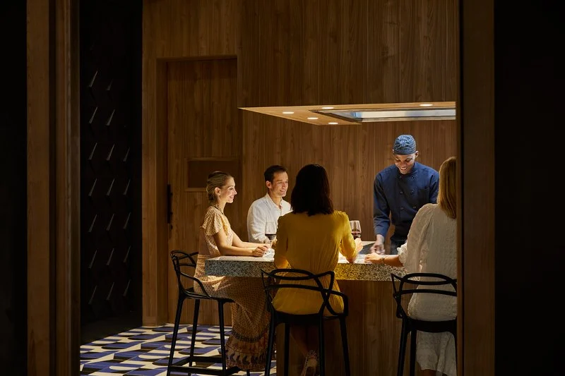 Exploring Middle Eastern Restaurants That Feature Interactive Dining Experiences