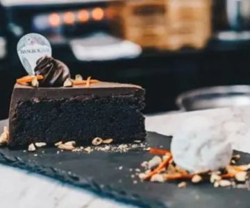 The Role of Dessert Shops in Local Communities