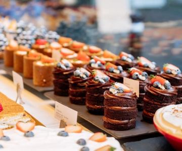 Exploring Dessert Shops That Emphasize Creativity, Presentation, and Flavor Innovation | Dine Droop