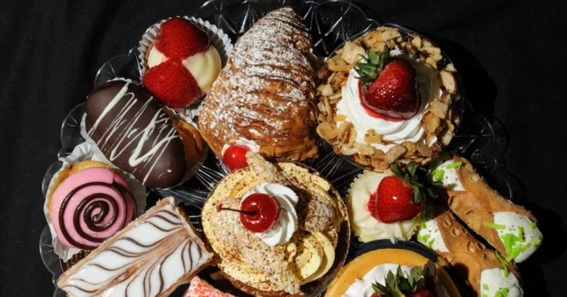 Best Pastry Shops for Eclairs Near Me: A Delicate and Decadent Dessert