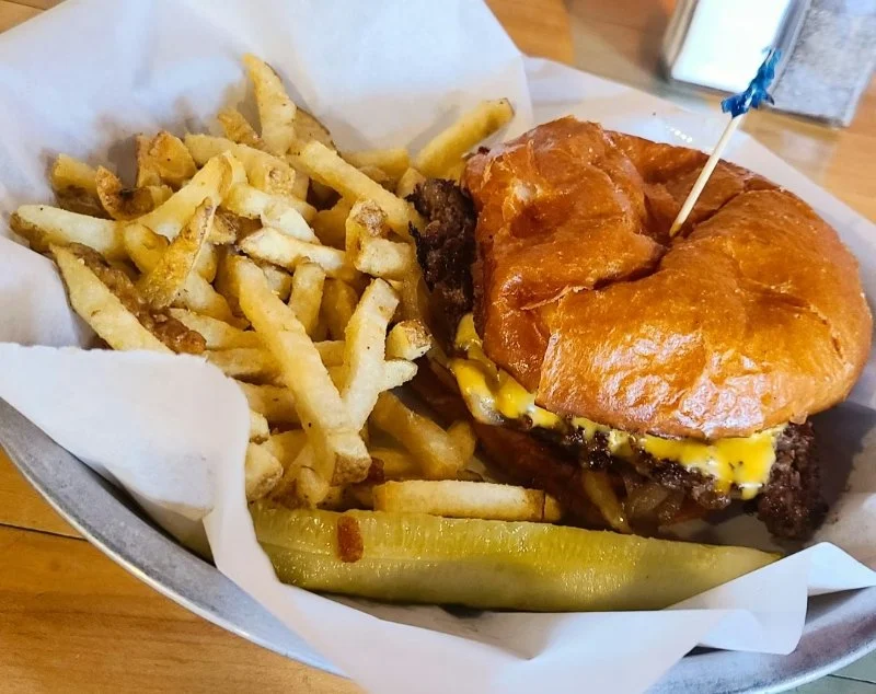 Best Burger Joints with Truffle Fries Near Me: A Gourmet Twist on a Classic Meal