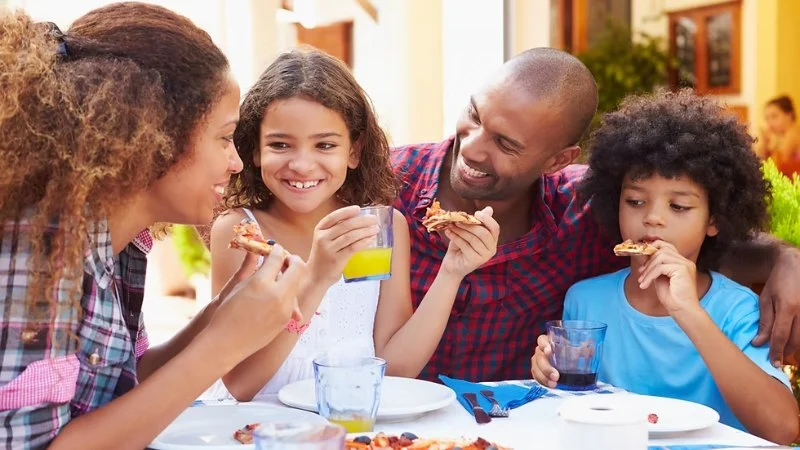Dining Out with Kids: Best Family-Friendly Restaurants Near Me