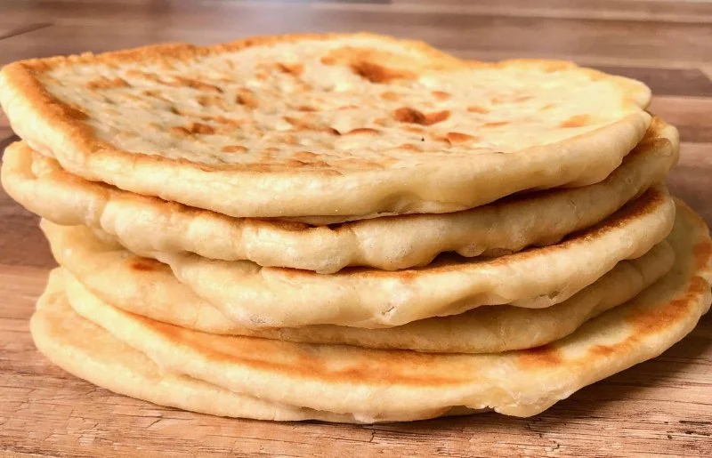 Where to Find the Best Pita Bread Near Me: A Fresh and Soft Middle Eastern Staple