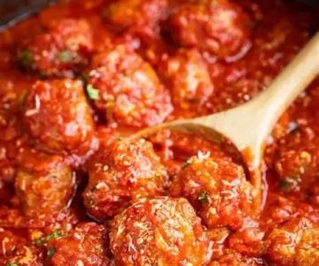 Where to Find the Best Meatballs with Marinara Sauce Near Me: A Comforting Italian Dish