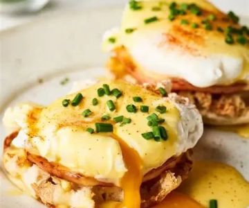 Where to Find the Best Eggs Benedict Near Me: A Brunch Classic with a Rich, Creamy Sauce