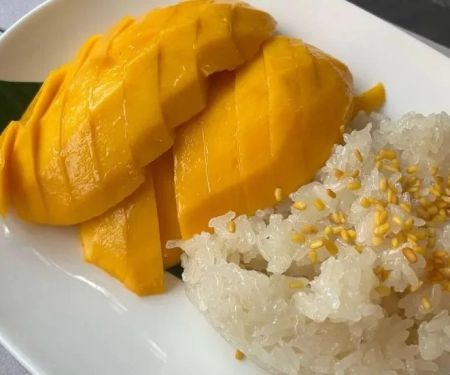 Where to Find the Best Mango Sticky Rice Near Me: A Sweet and Creamy Thai Dessert