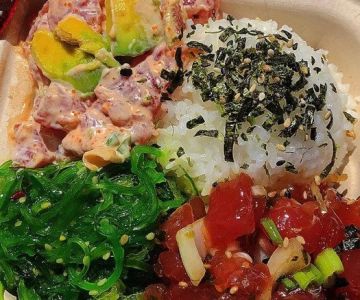 Where to Find the Best Poke Bowls Near Me: A Taste of Hawaii with Fresh Fish and Toppings