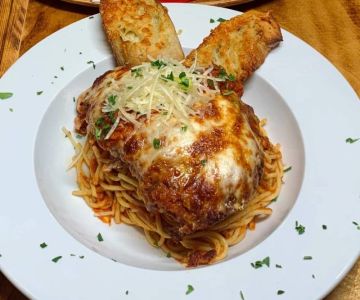 Where to Find the Best Chicken Parmesan Near Me: A Classic Italian Comfort Food