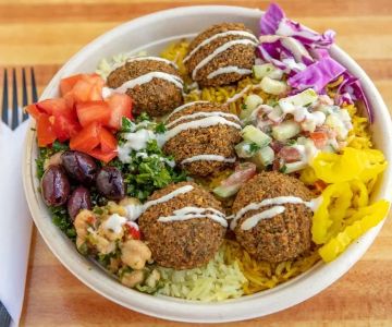 The Best Mediterranean Restaurants Near Me: Where to Savor Fresh, Healthy Dishes