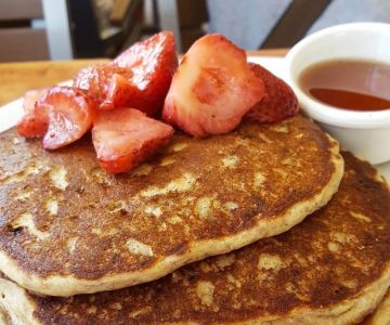 Where to Find the Best Vegan Pancakes Near Me | Fluffy Plant-Based Treats