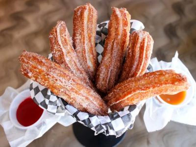 Finding the Best Churro Shops Near Me Serving Fresh Fried Dough with Cinnamon Sugar