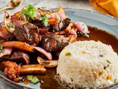 A Complete Guide to Finding Peruvian Restaurants Near Me for Ceviche, Lomo Saltado & Causa