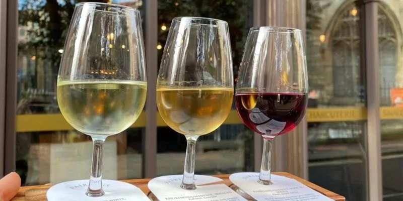 Tasting Flights Near Me Guide Whiskey Wine Beer & Sake Experiences